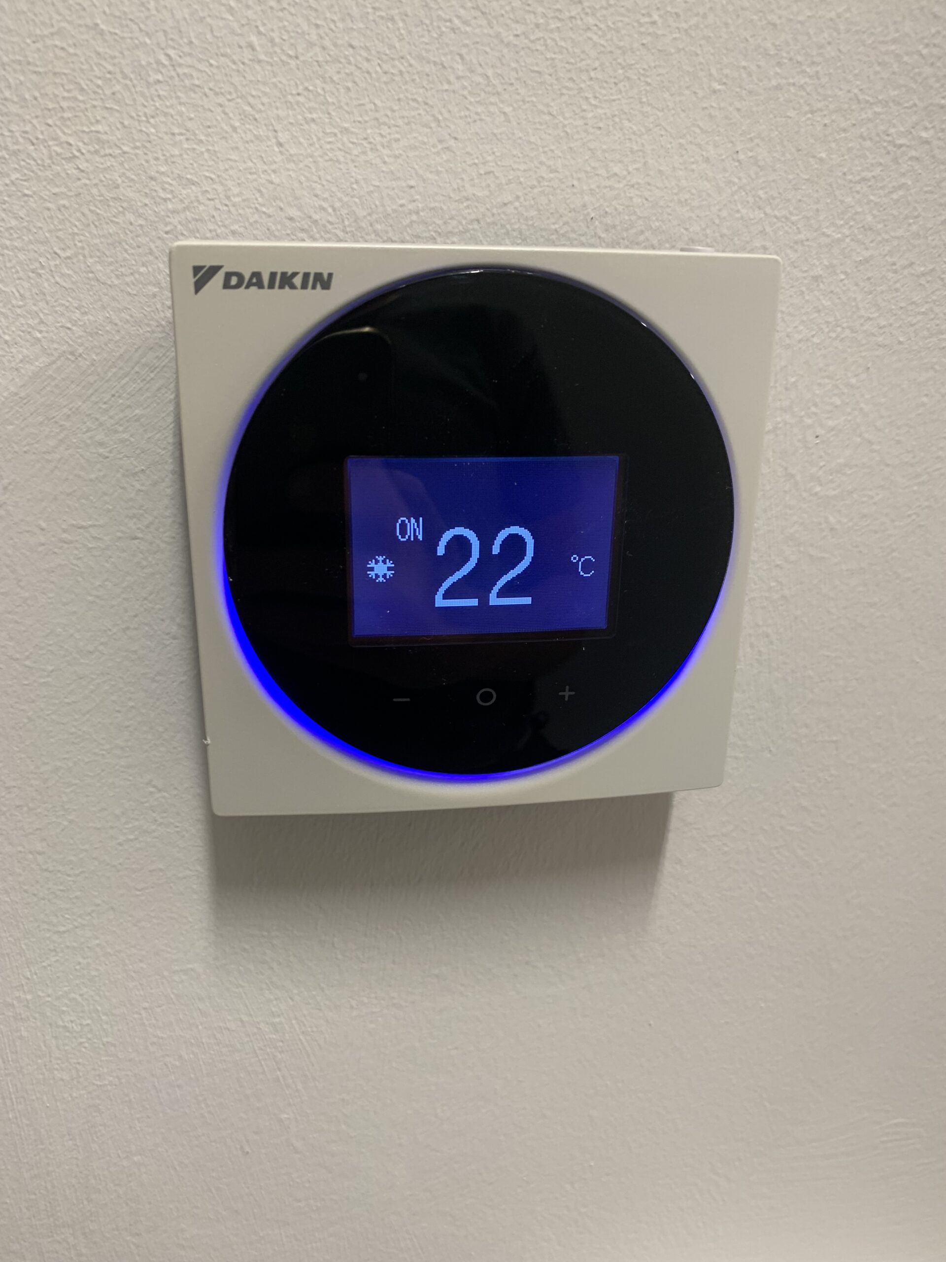 Air Conditioner Installation Thermostat